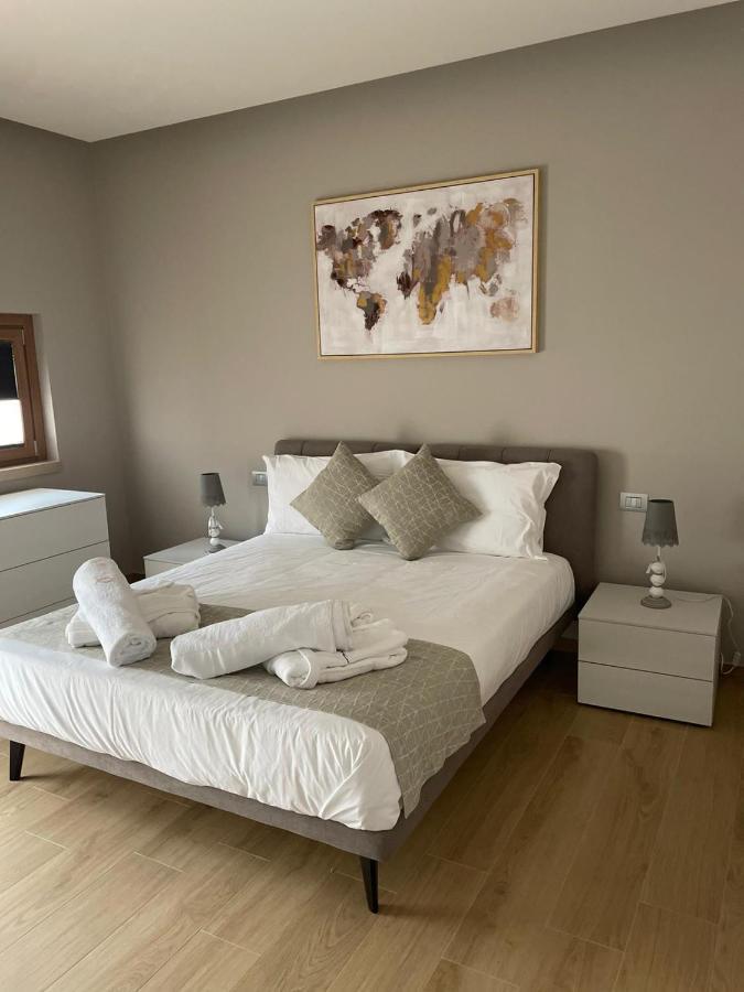 Notti O' Tunn Luxury Rooms In Centro Geraci Siculo Ngoại thất bức ảnh