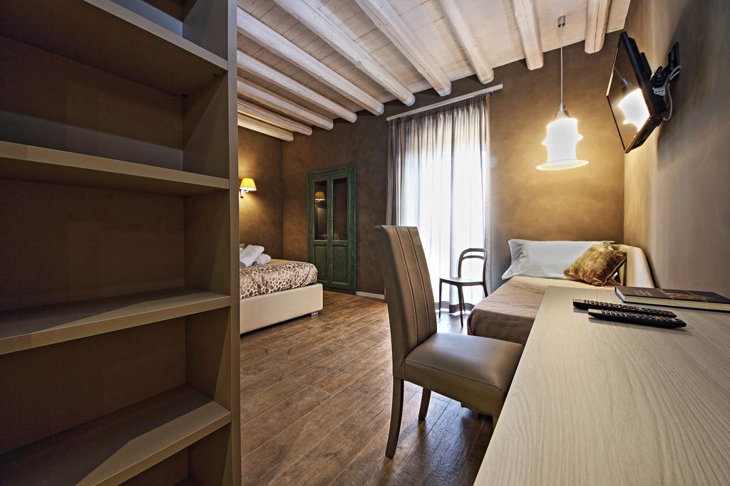 Notti O' Tunn Luxury Rooms In Centro Geraci Siculo Ngoại thất bức ảnh